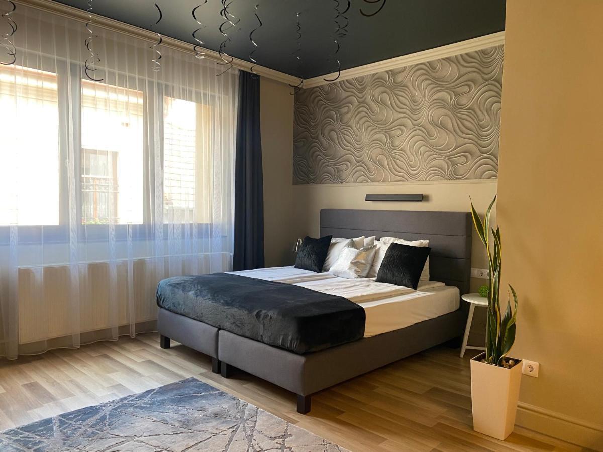 Margaréta Garden Boutique Rooms Eger Esterno foto
